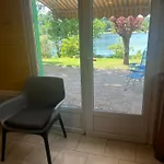 Casa de Férias Les Pieds Dans L'eau, Acces Prive Au