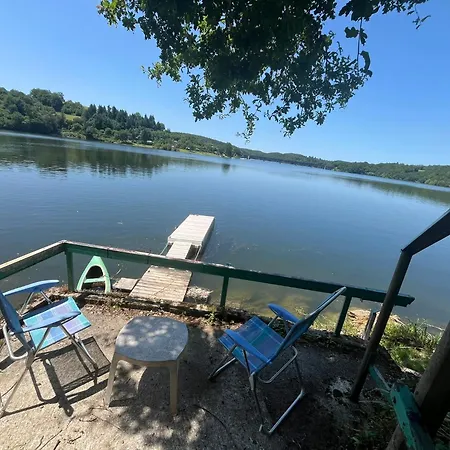 Les Pieds Dans L'eau, Acces Prive Au * Lacapelle-Viescamp