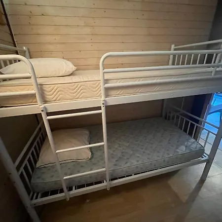 Les Pieds Dans L'eau, Acces Prive Au בית נופש