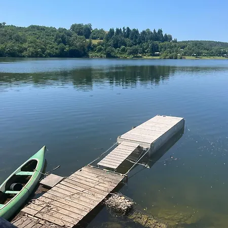 Les Pieds Dans L'eau, Acces Prive Au בית נופש *