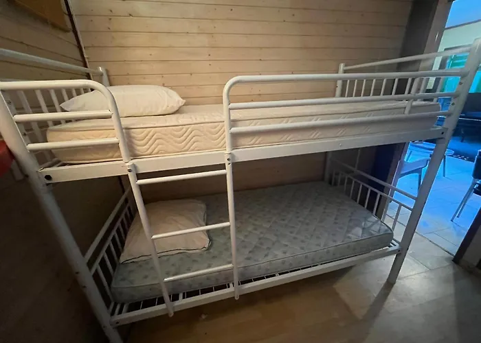 Les Pieds Dans L'eau, Acces Prive Au Holiday home